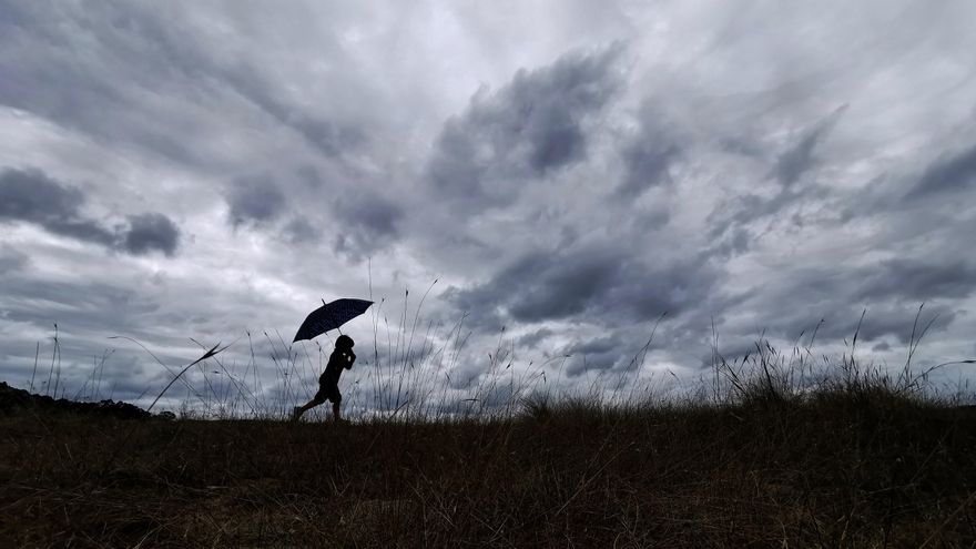 Precipitaciones persistentes mañana en el extremo oeste de Galicia