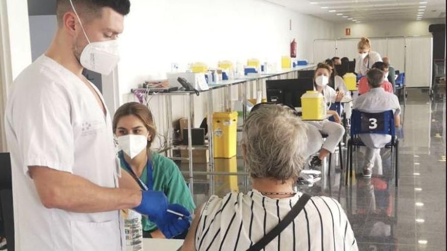 Vacunación contra la COVID-19