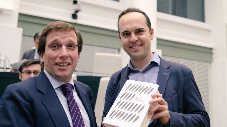 Los ediles que rompieron con Más Madrid están dispuestos a negociar el apoyo al nuevo Madrid Central de Almeida