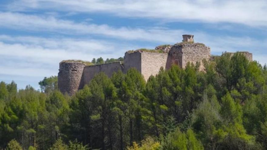 Ver el eclipse total de Sol (y las perseidas) el 12 de agosto desde el castillo de Cifuentes