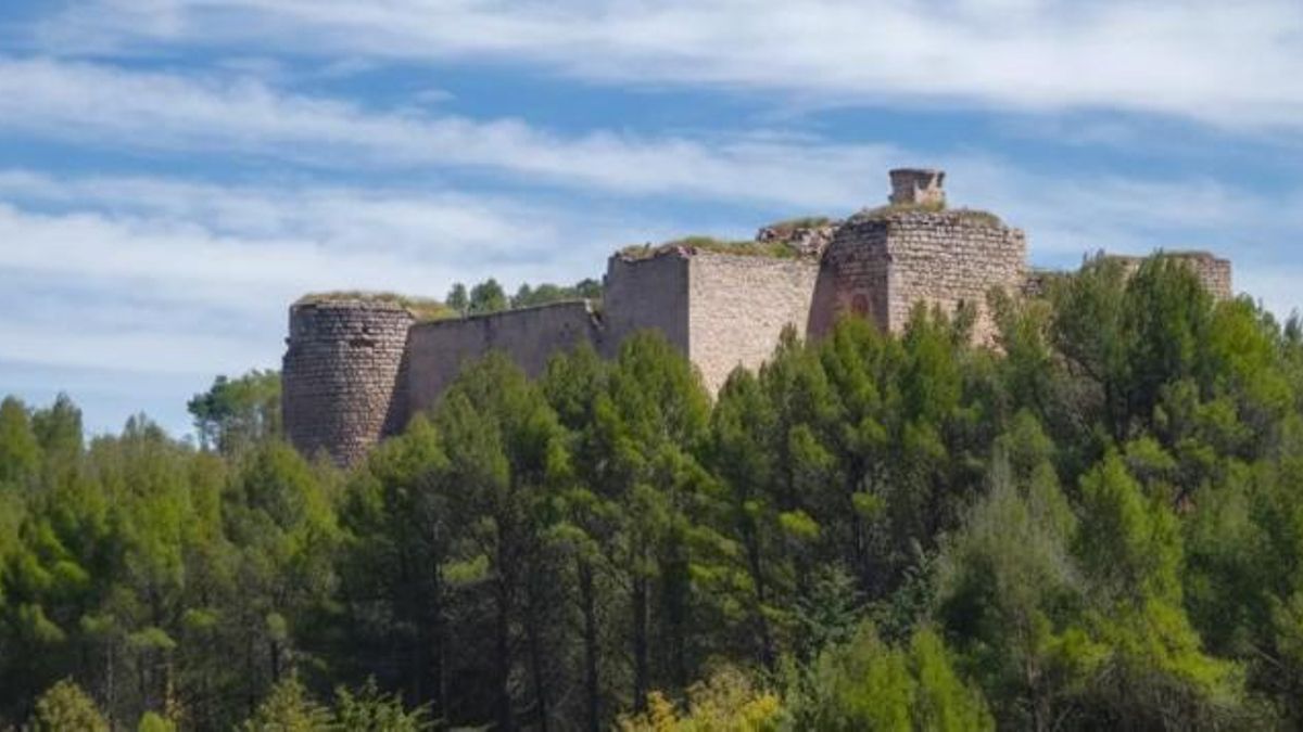 Ver el eclipse total de Sol (y las perseidas) el 12 de agosto desde el castillo de Cifuentes