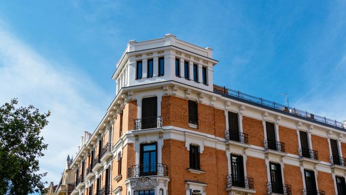 El ajuste de la burbuja inmobiliaria se lleva por delante la compra para reformar y vender en los barrios premium de Madrid