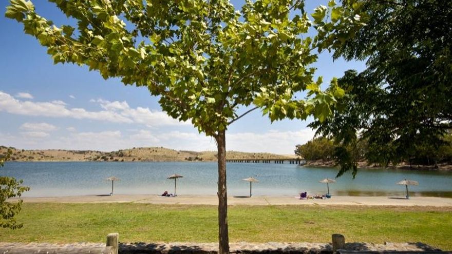 Calicanto se sitúa en las inmediaciones de la localidad pacense de Casas de Don Pedro.