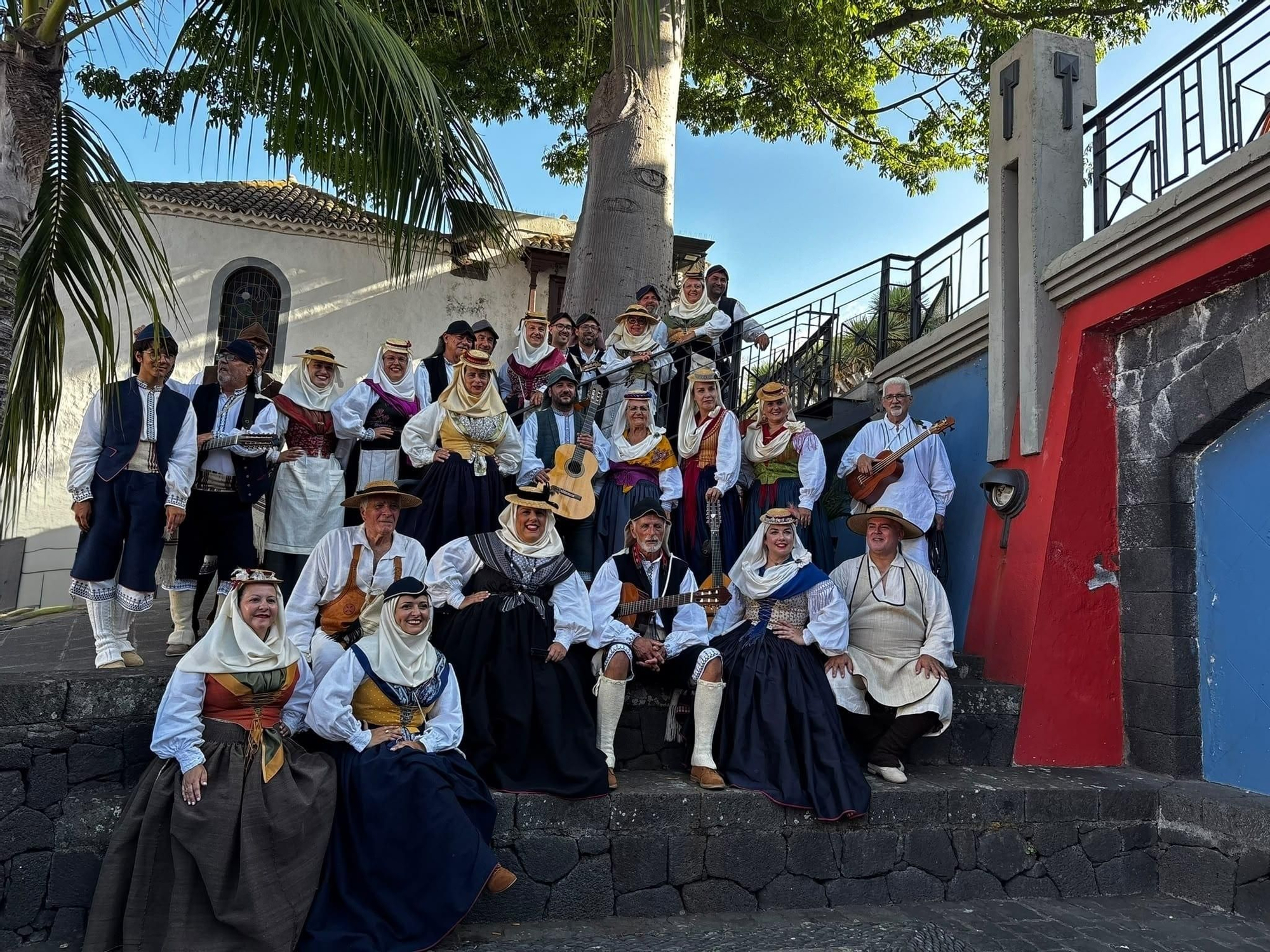 Agrupación Folclórica Aduares de Breña Alta.