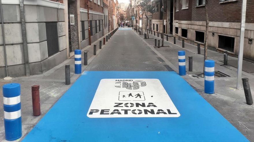 Almeida suprime 5.629 aparcamientos en la zona SER de Madrid en solo un año