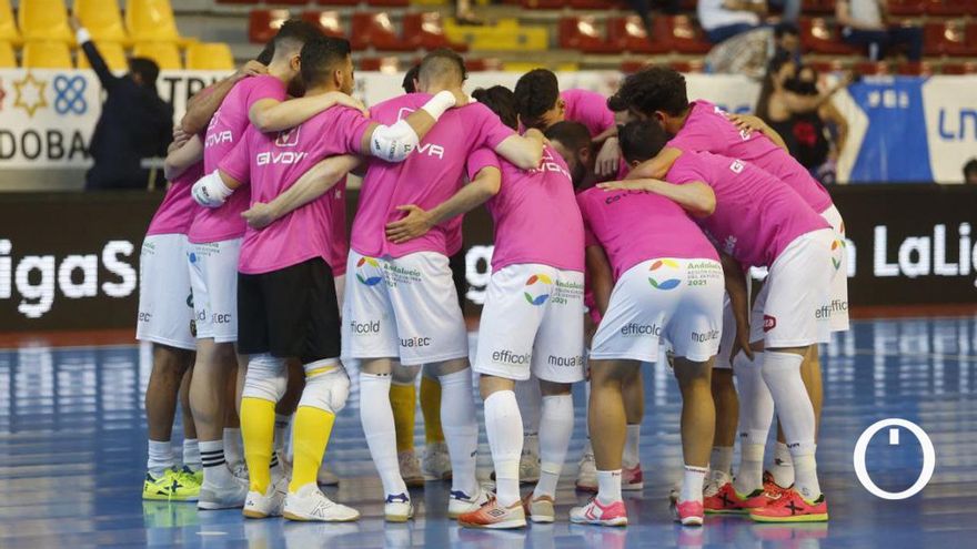 Los jugadores del Córdoba Patrimonio hacen piña