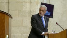 Maeztu ve "solucionado" el caso de un matrimonio homosexual "acosado" por una vecina "muy problemática"
