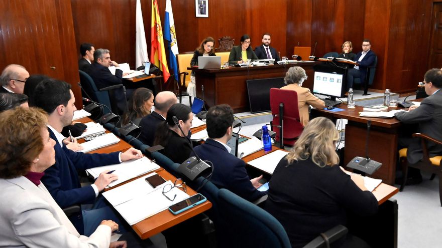 El Ayuntamiento de Santander avala que el director de Recursos Humanos siga preparando opositores en una academia