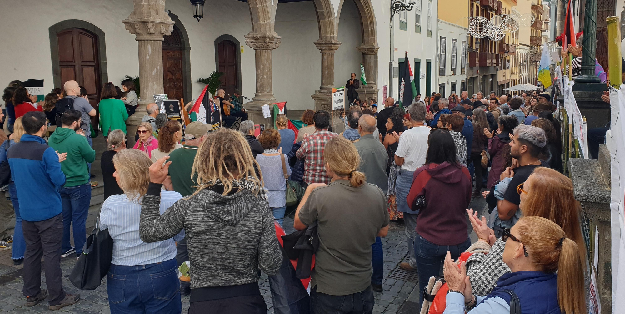 Concentración de apoyo al pueblo palestino en Santa Cruz de La Palma. LA PALMA AHORA