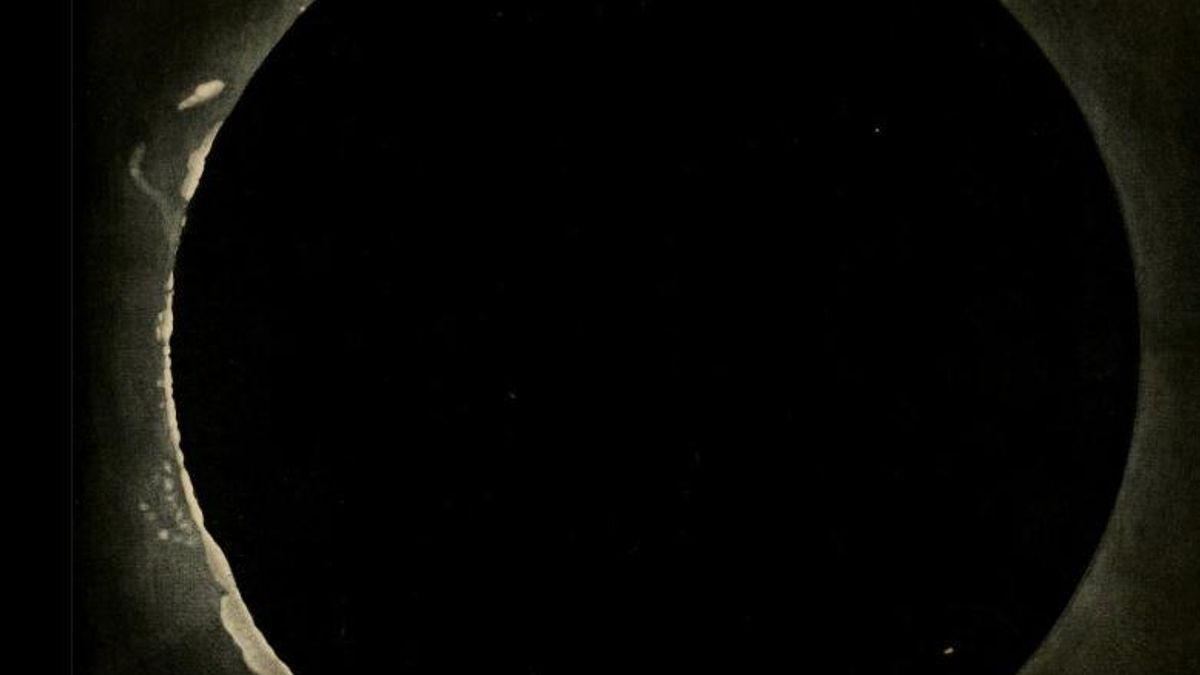 El día del gran eclipse en Euskadi: todas las noticias del fenómeno astronómico en directo