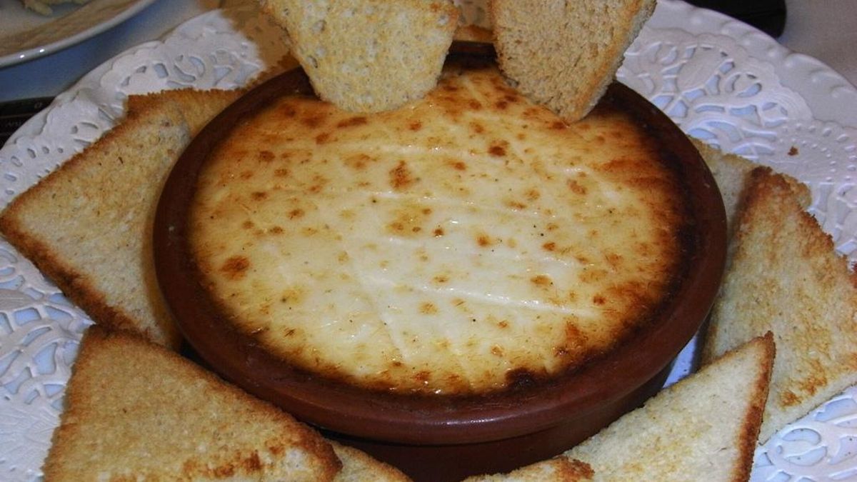 Brandada de Bacalao acompañada de pan tostado