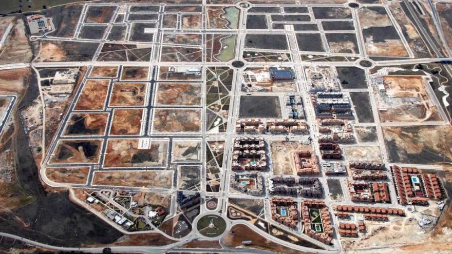 Valdeluz, la “ciudad fantasma” y paradigma del “pelotazo” que cumple 20 años: “Fue la historia de un saqueo”