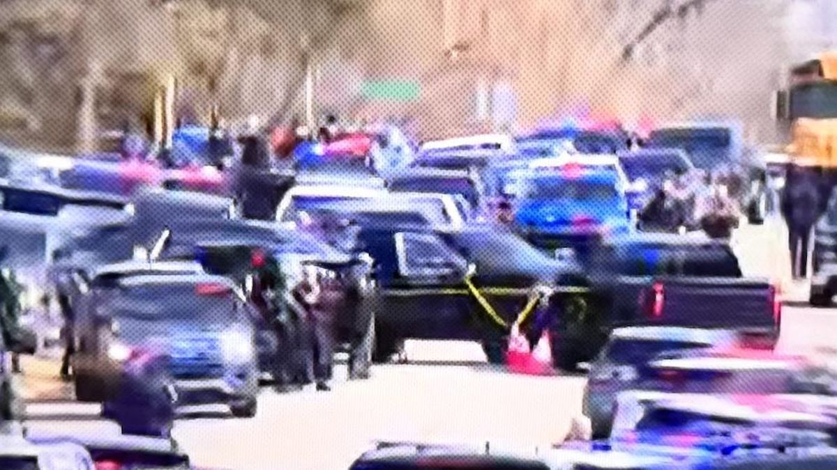 Muere en un tiroteo el sospechoso de atacar una sinagoga en Michigan