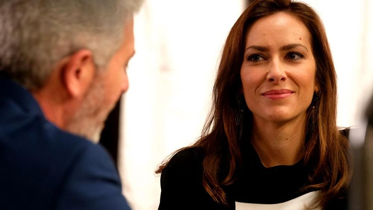 Servir y proteger rescata a Kira Miró para un papel regular, 5 años después