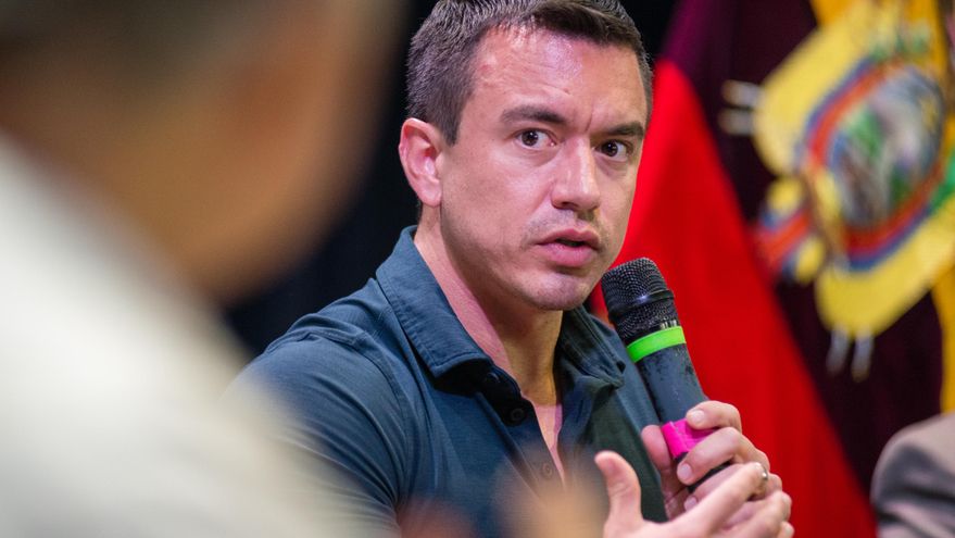 Noboa pidió ayuda a Trump para afrontar crisis de inseguridad en Ecuador, según su madre