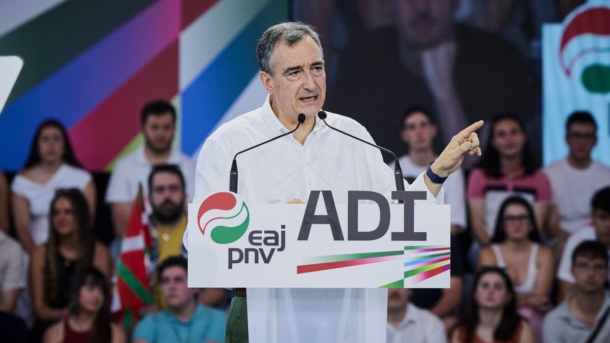 El PNV pide a Sánchez adelantar las elecciones por segunda vez en cinco días