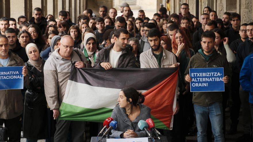 Familias palestinas denuncian en Vitoria el miedo al fin de las ayudas para su acogida: "La amenaza está ahí"