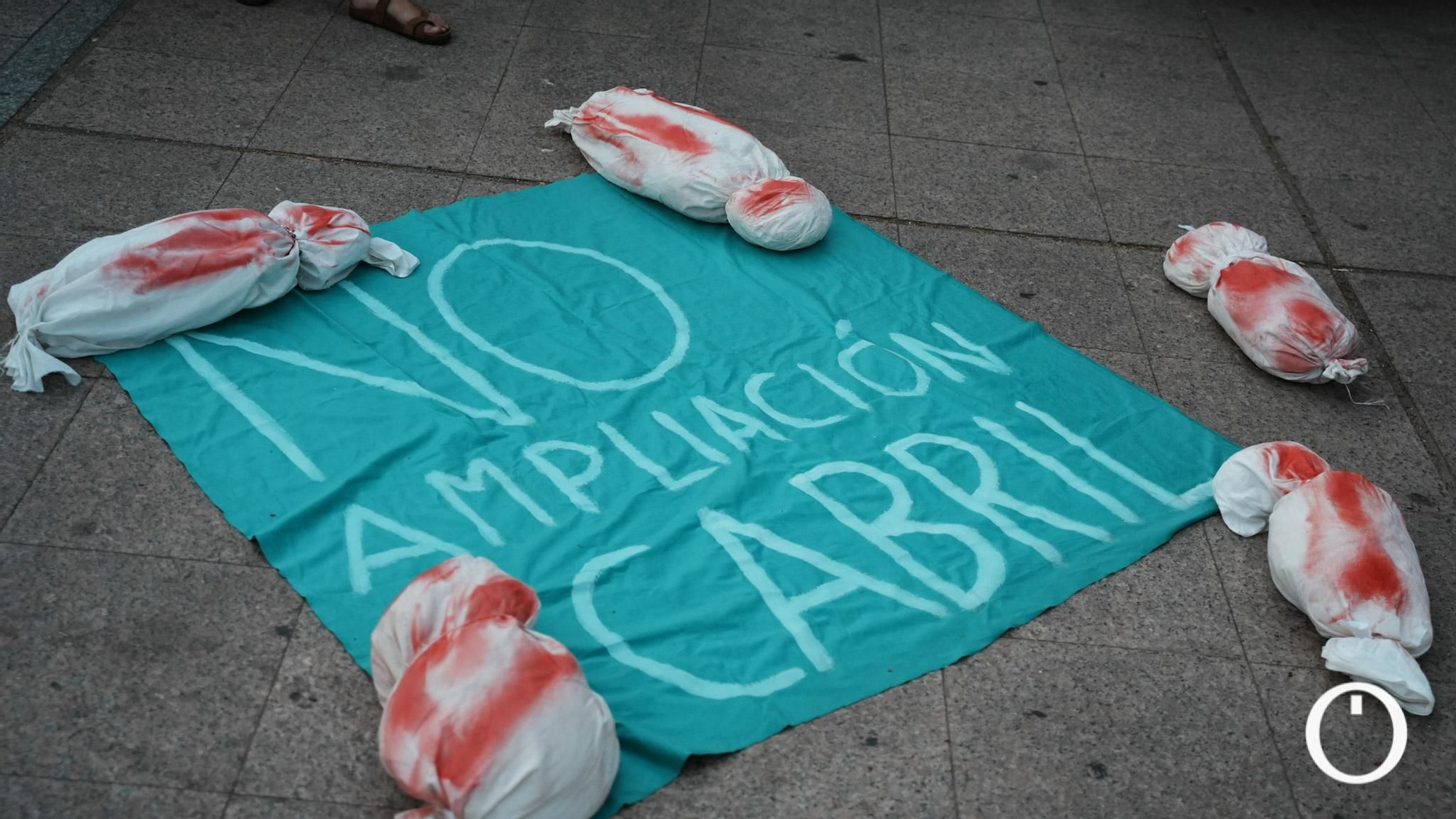 Concentración por el 80º aniversario del bombardeo de Hiroshima y Nagasaki, contra el rearme y las guerras.