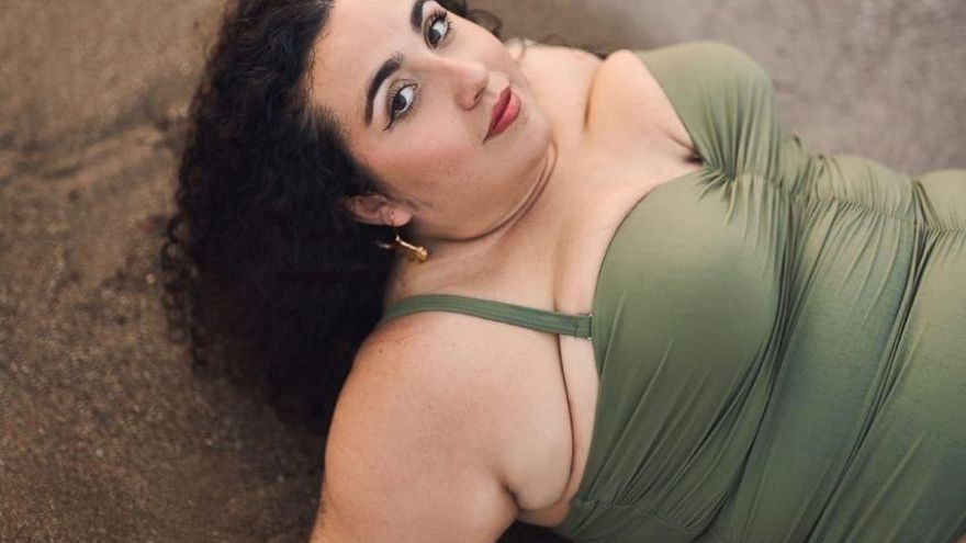 Aida García Orio, activista y modelo: "Nos enfrentamos a la gordofobia en todos los ámbitos, desde el médico hasta el trabajo"