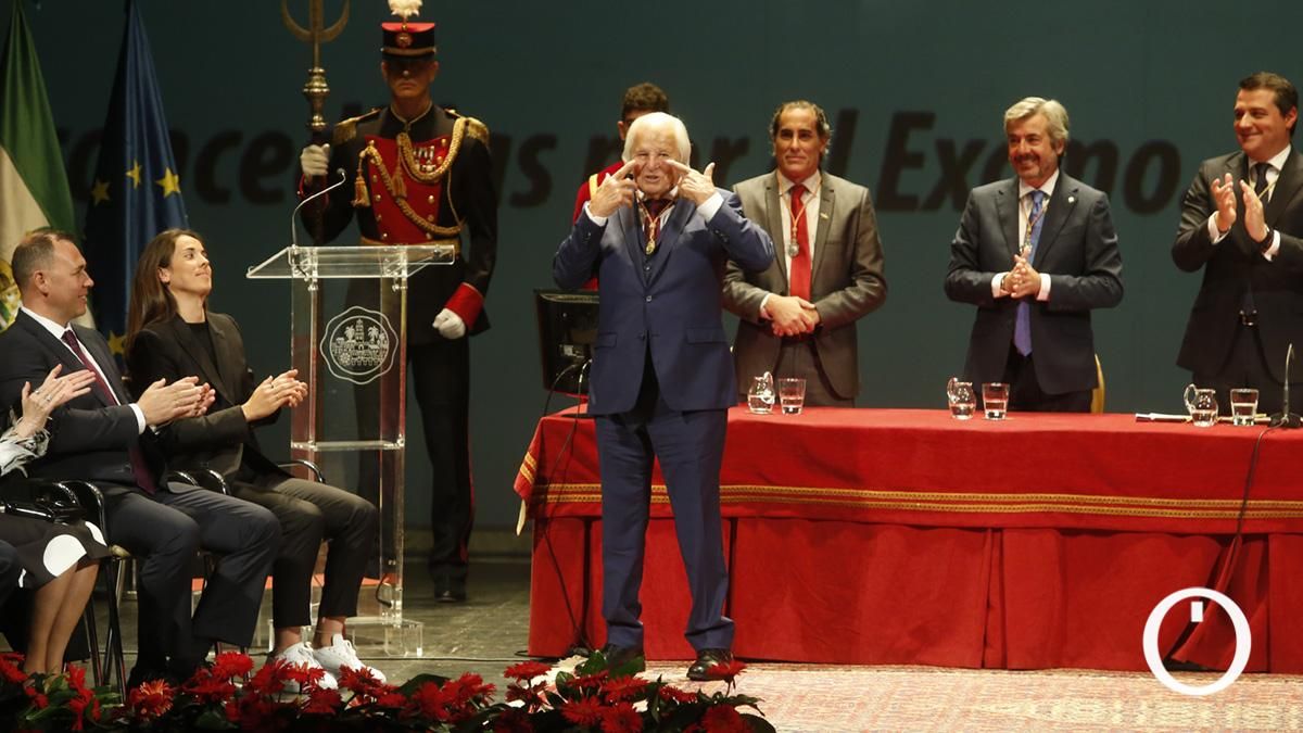 Acto de entrega de las Medallas de la Ciudad concedidas por el Ayuntamiento de Córdoba