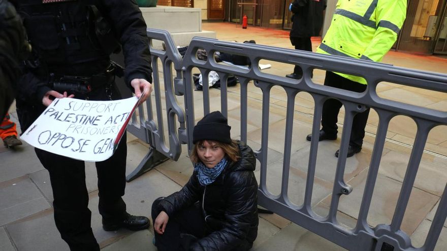 Detienen en Londres a Greta Thunberg por apoyar a los presos de Palestine Action