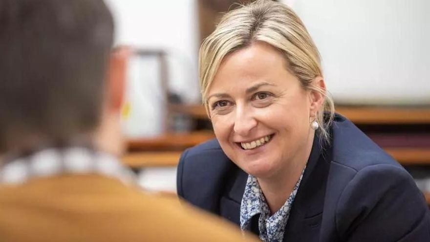 El PP presidirá tres comisiones permanentes de la Asamblea de Extremadura, dos el PSOE y una Vox