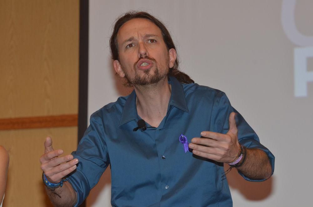 Acto de campaña de Podemos en Tenerife. (Foto: Moisés Pérez).