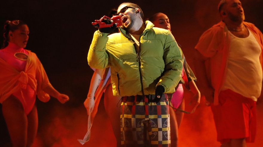 Bad Bunny agota en menos de 24 horas sus tres conciertos en la ciudad colombiana de Medellín