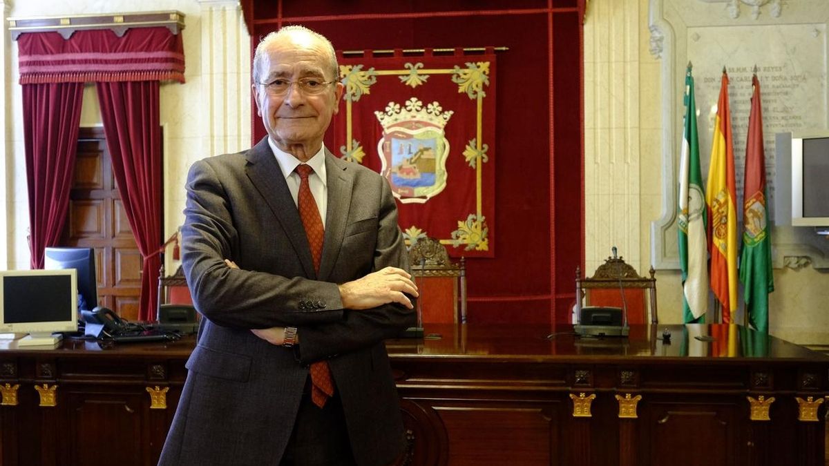 De la Torre dice que reconsideraría el no volver a presentarse a la Alcaldía de Málaga si el PP lo ve "oportuno"