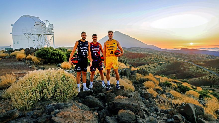 El Lenovo Tenerife más estelar presenta sus nuevas equipaciones