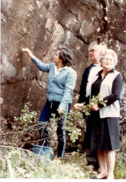 1982. Lomo de la Fajana, petroglifos.