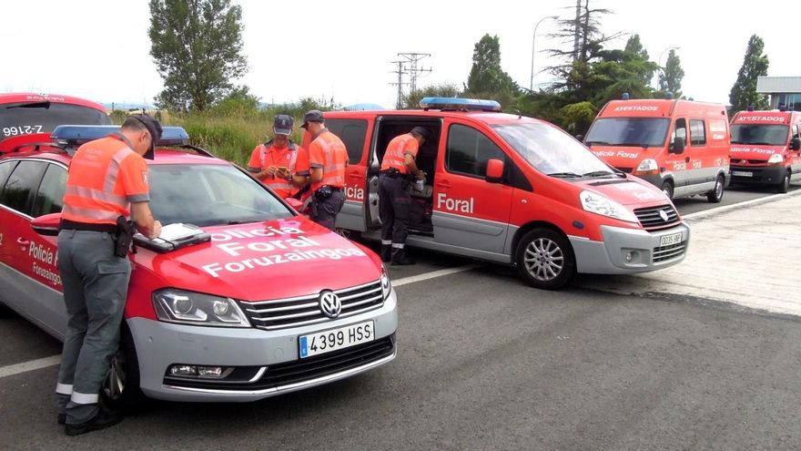 Navarra acuerda con el Gobierno de Sánchez firmar la transferencia de Tráfico el 1 de diciembre