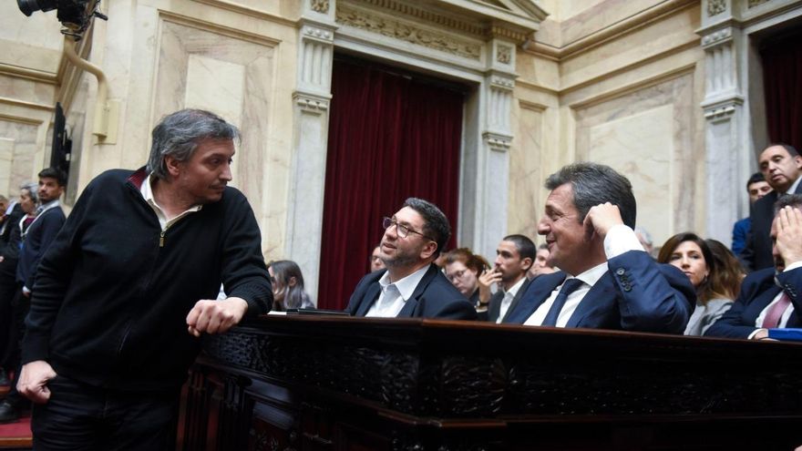 Exigen flexibilizar el bono a la indigencia y hay cruces entre Máximo, Massa y Grabois