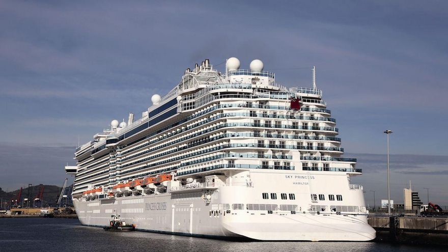 El Puerto de Bilbao arranca la temporada de cruceros con la incertidumbre de la crisis de Ucrania