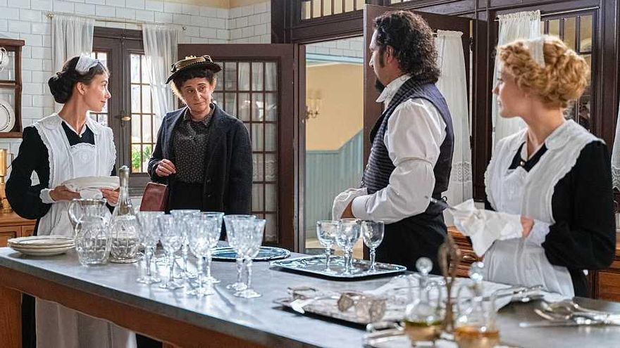 Candela va a conocer a la hija de Carlos en 'La Promesa'