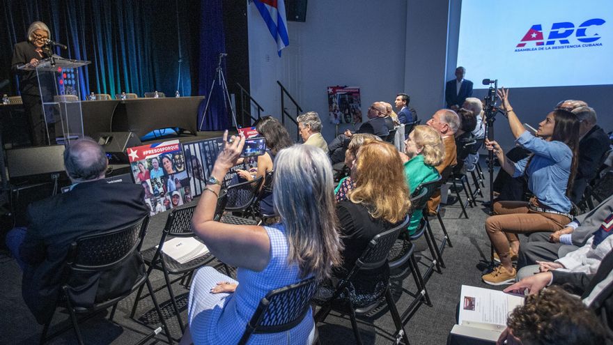 Una plataforma opositora presenta un plan de Salvación Nacional para Cuba