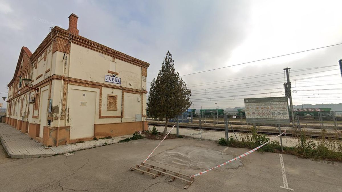 Muere un joven de 19 años en la estación de tren de Zuera electrocutado al tocar una catenaria