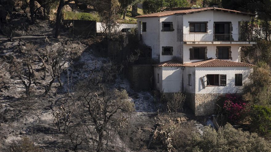 Los Bomberos levantan los confinamientos en Girona tras estabilizar el incendio