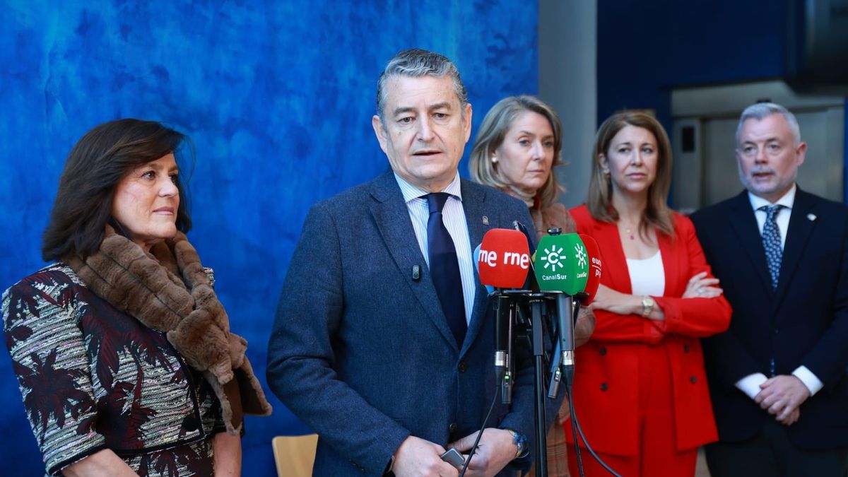 La oposición imputa "responsabilidad política criminal" al Gobierno de Moreno por ignorar el colapso en las mamografías