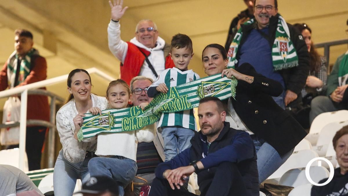 Grada Blanquiverde del Córdoba CF - Real Murcia