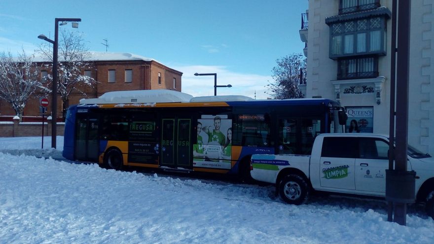 Este domingo 10 de enero en Guadalajara solo funcionan dos líneas de emergencia desde las ocho
