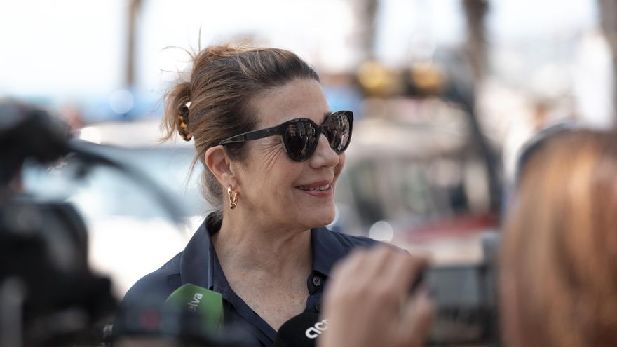 Emma Vilarasau y Sampietro ilusionadas con su estrella del paseo de la fama de Blanes