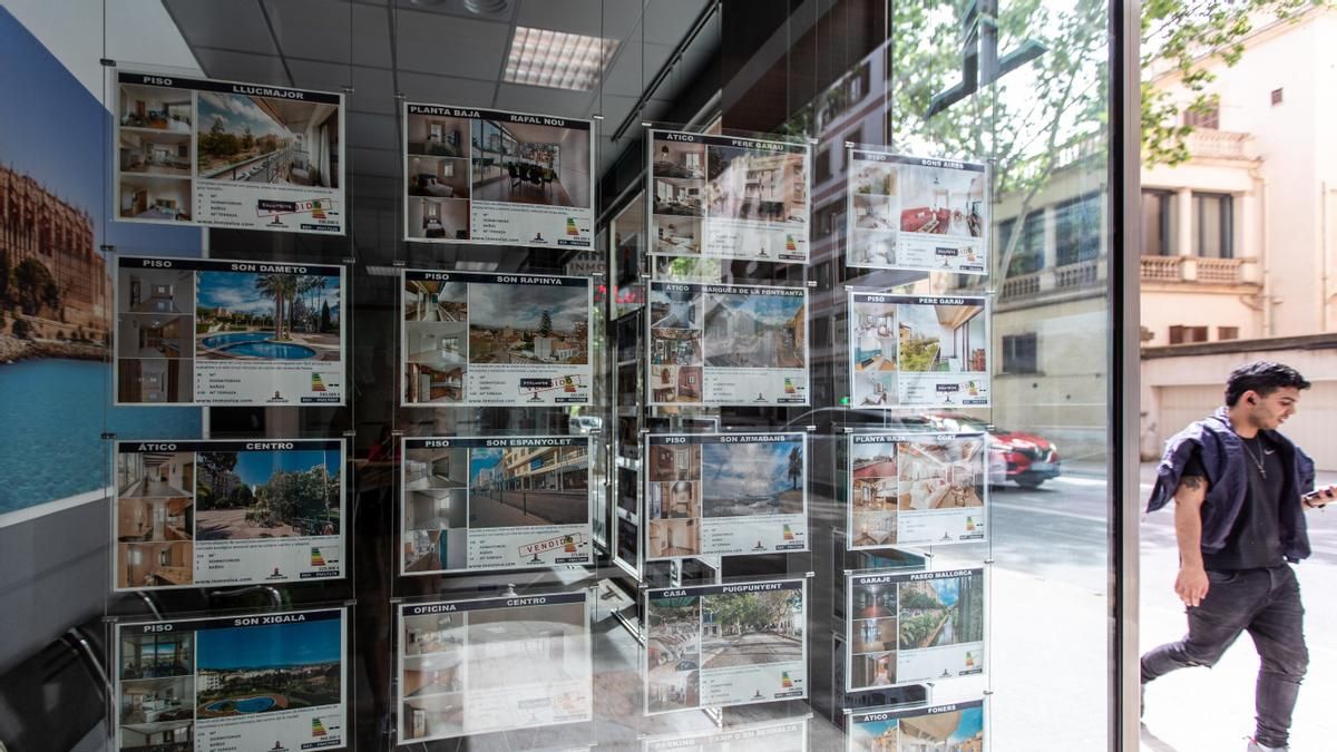 Dos detenidas por vandalizar inmobiliarias en un pueblo de Mallorca