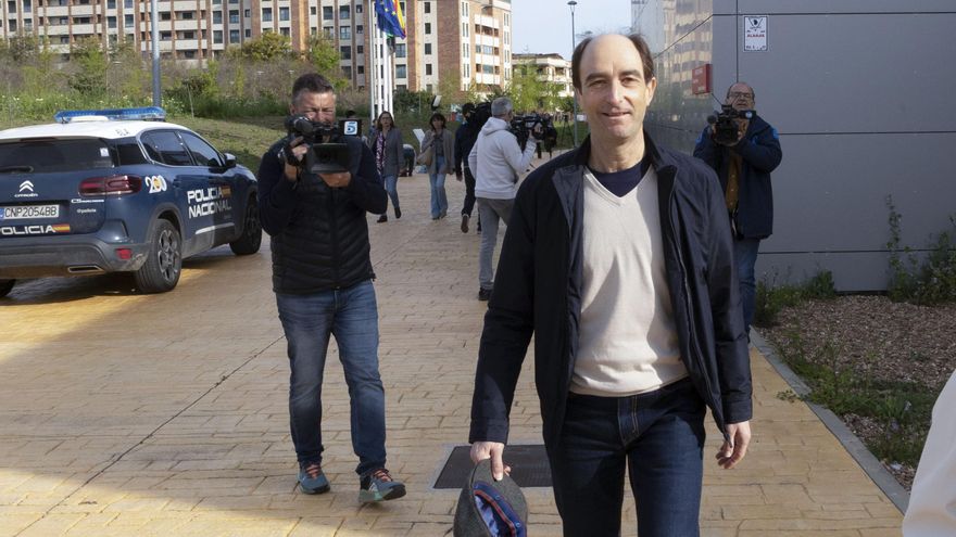 El exdirector del conservatorio dice que David Sánchez era el candidato "más llamativo"