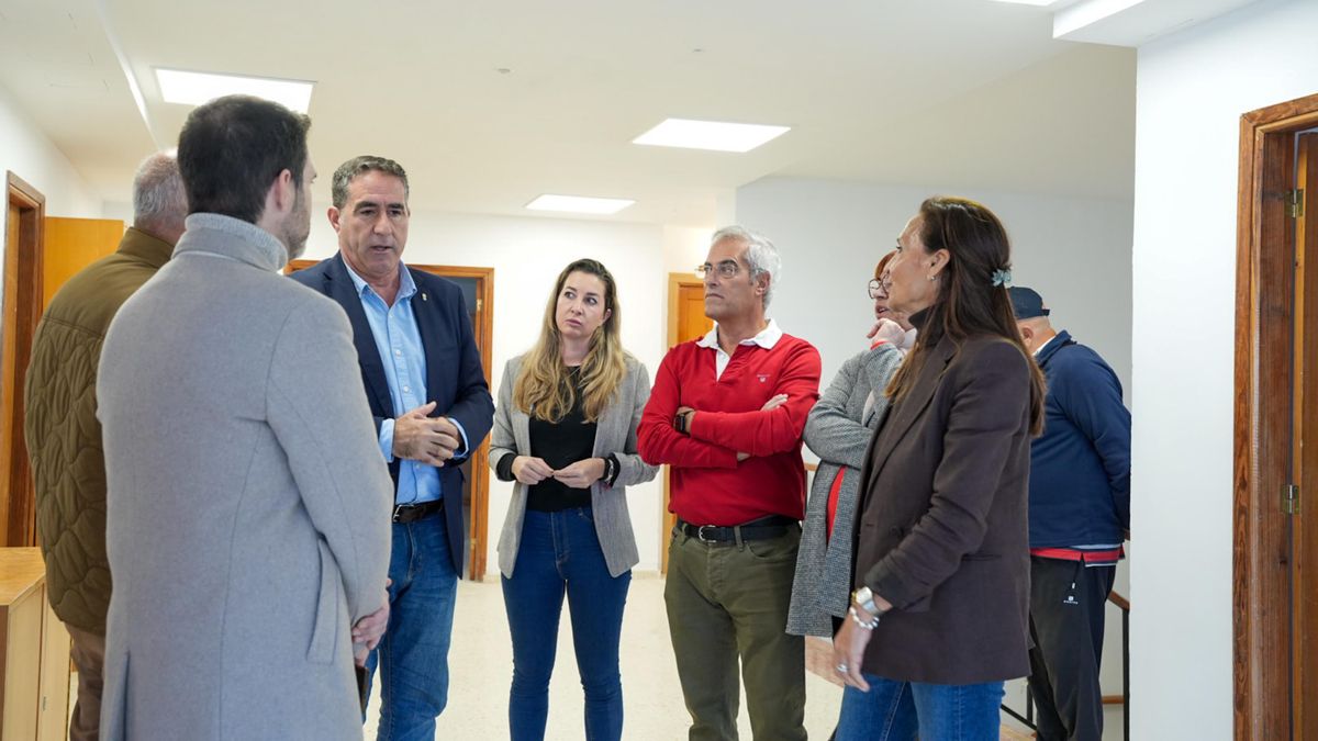 Reabre el centro de mayores de Agaete tras instalarle un ascensor