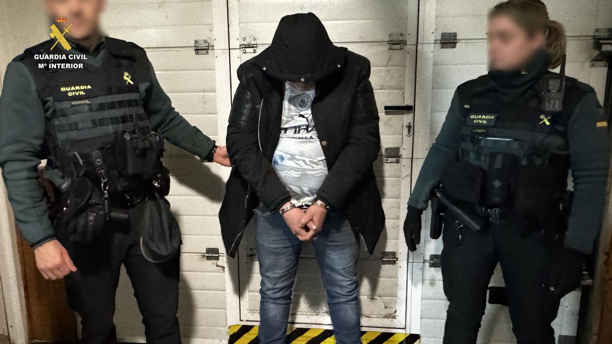 Detenido un maltratador reincidente en Villamediana: trataba de forzar a su pareja a consumir droga delante de su hija