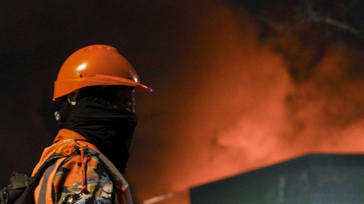 Imagen del incendio del viernes en Ezeiza