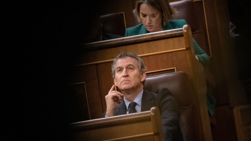 Feijóo encalla por segunda vez frente a Vox y Sánchez cae a los infiernos del mínimo histórico en Aragón