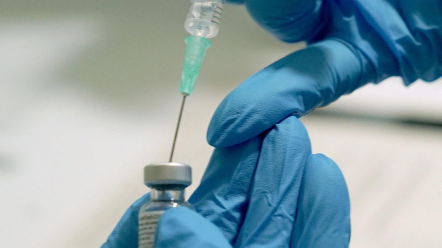 15.000 inmunodeprimidos recibirán una dosis adicional contra la covid en Extremadura