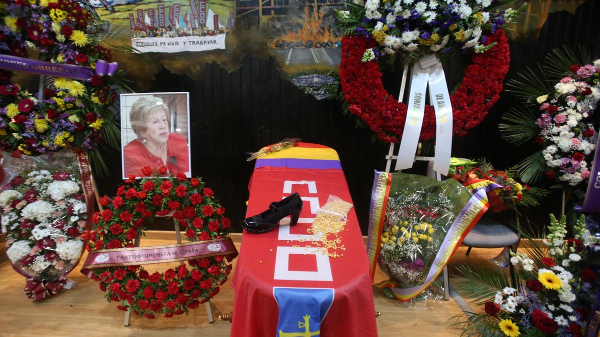 La última manifestación de Anita Sirgo, ejemplo de "lucha y dignidad"